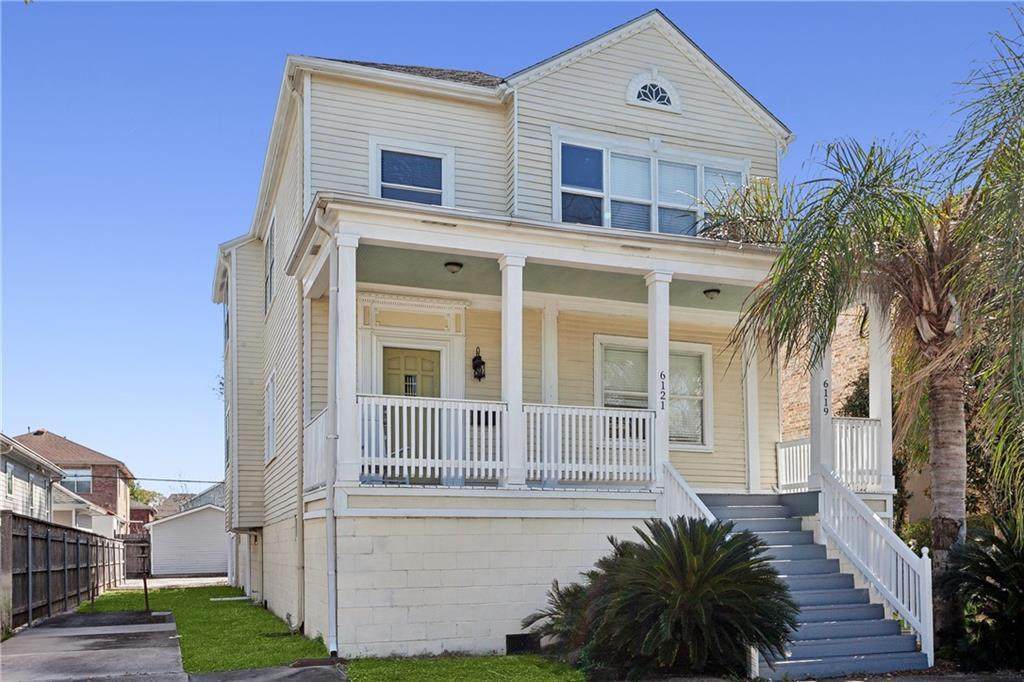 6121 West End Boulevard - Photo 1