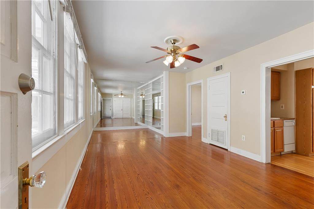 https://bt-photos.global.ssl.fastly.net/neworleans/orig_boomver_1_2551415-2.jpg
