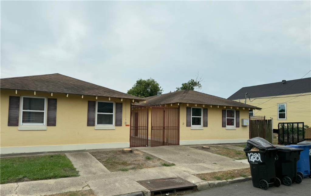 1381 Annette Street - Photo 1