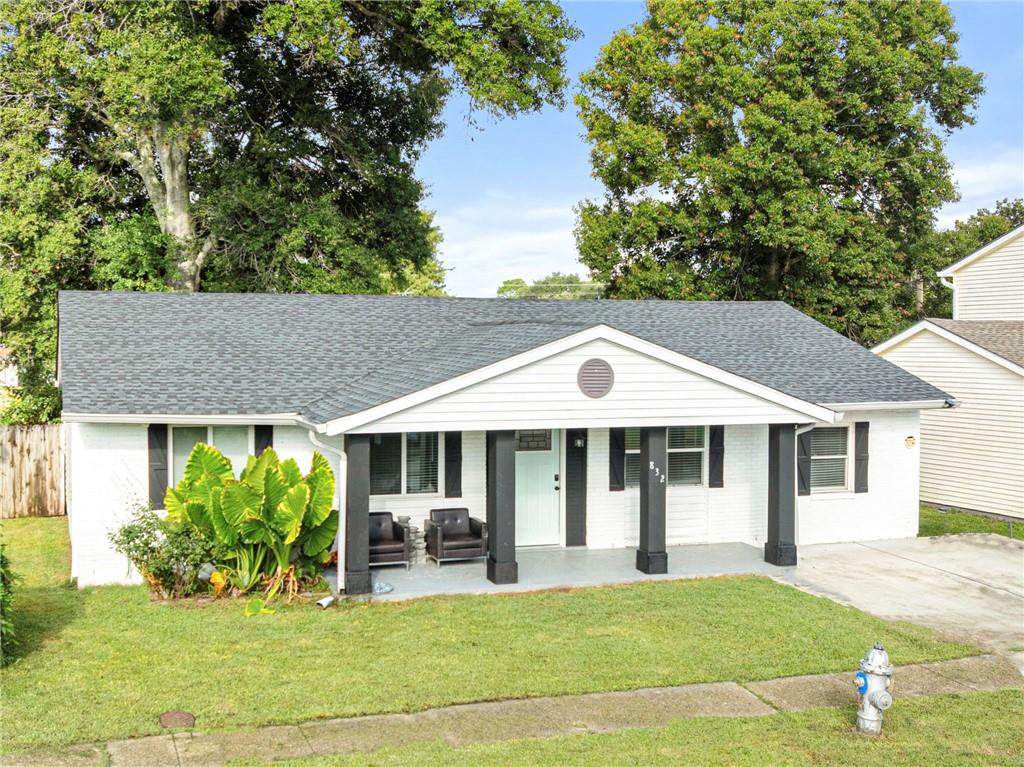 832 Morningside Drive - Photo 1
