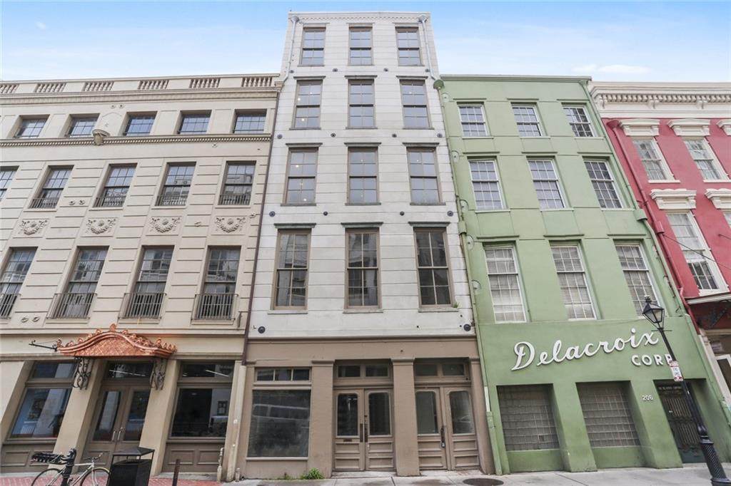 210 Decatur Street - Photo 1