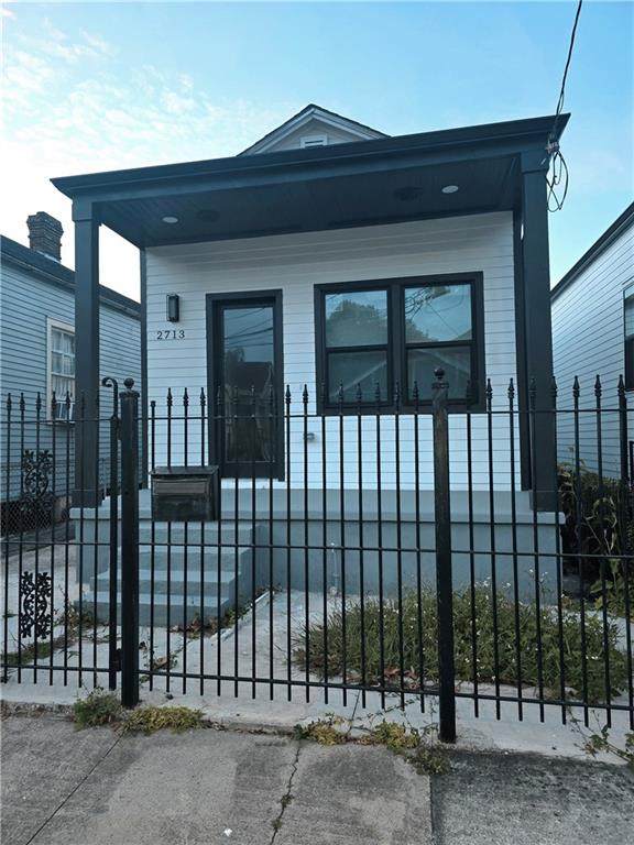 2713 Baronne Street - Photo 1
