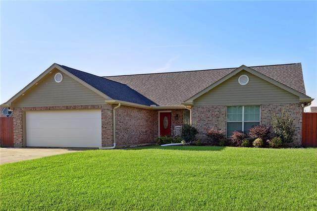 115 Savanna Drive - Photo 1