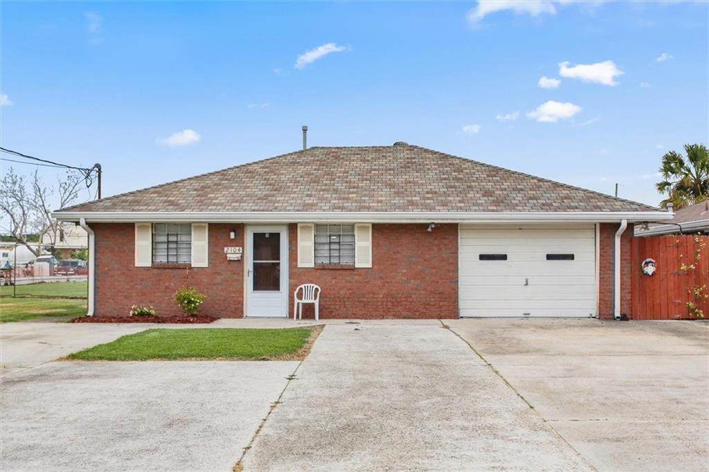 2104 Delaware Avenue - Photo 1