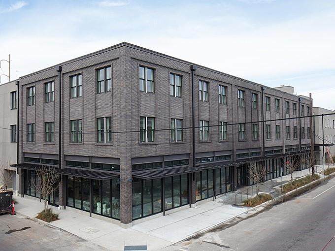 1581 Magazine Street - Photo 1