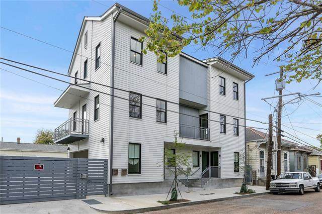 3431 Chartres Street - Photo 1