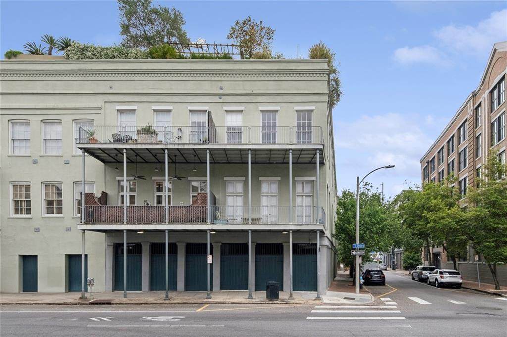 https://bt-photos.global.ssl.fastly.net/neworleans/orig_boomver_1_2553294-2.jpg