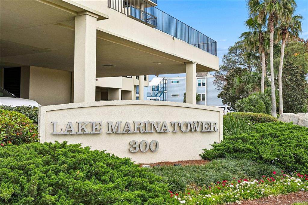 300 Lake Marina Avenue - Photo 1