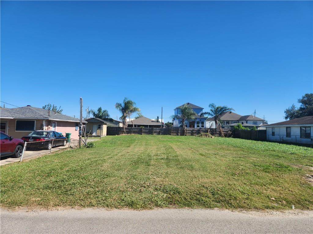 3122 Albany Street - Photo 1