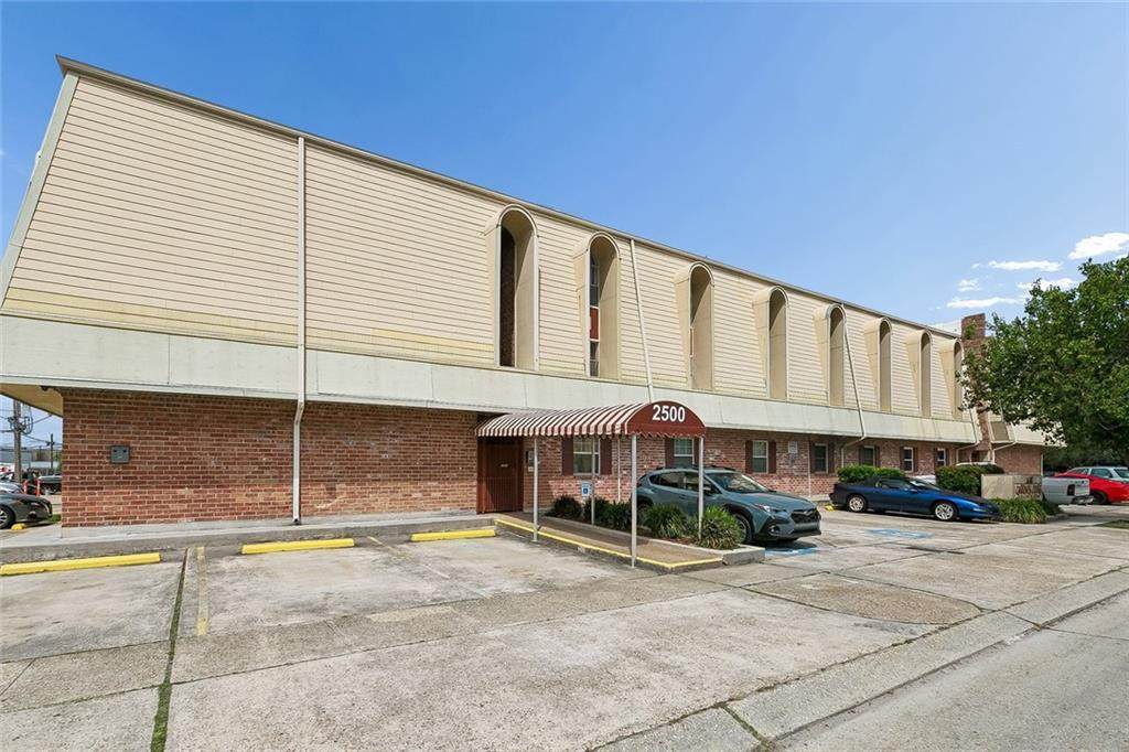 2500 Houma Boulevard - Photo 1