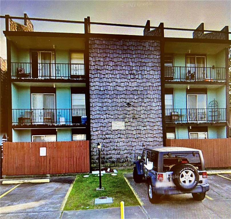 3004 9TH Street - Photo 1