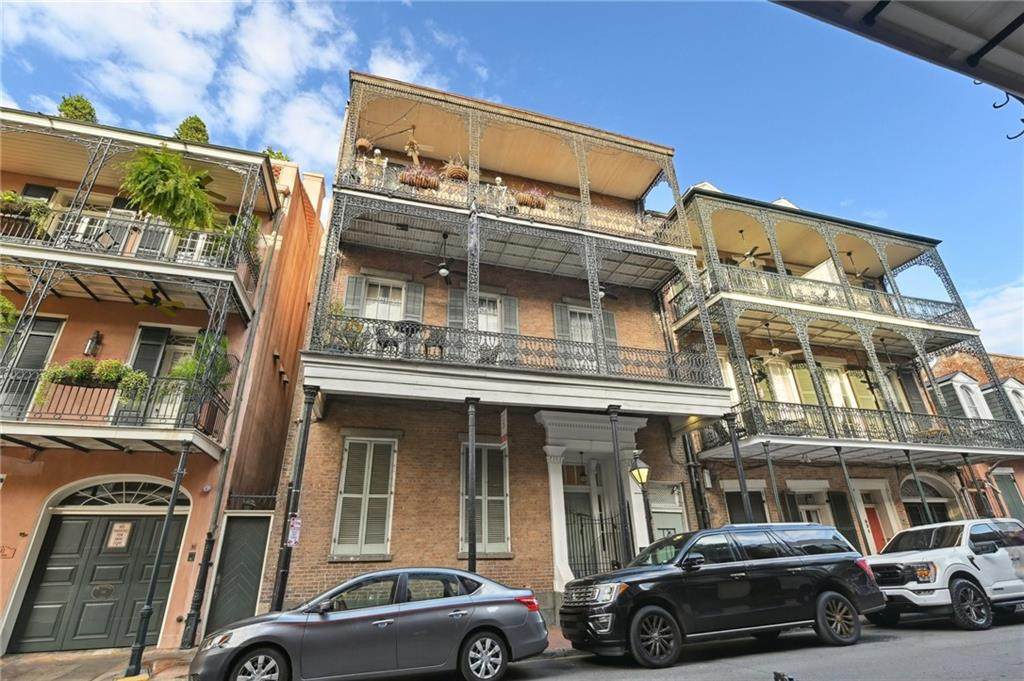 835 St Louis Street - Photo 1