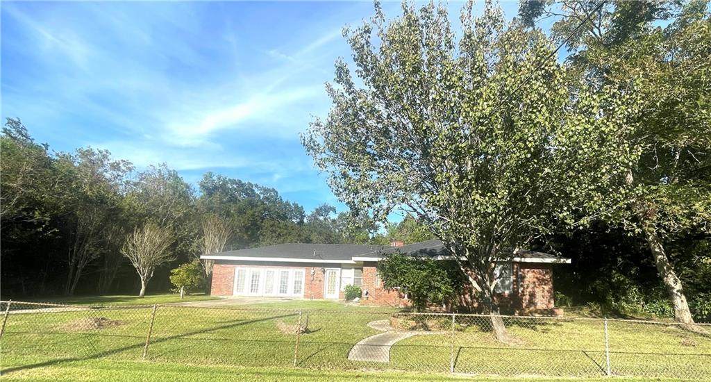 10100 Willow Drive - Photo 1