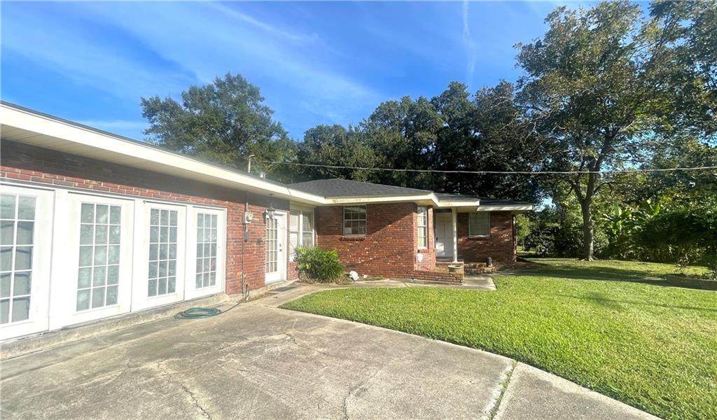 https://bt-photos.global.ssl.fastly.net/neworleans/orig_boomver_1_2554792-2.jpg