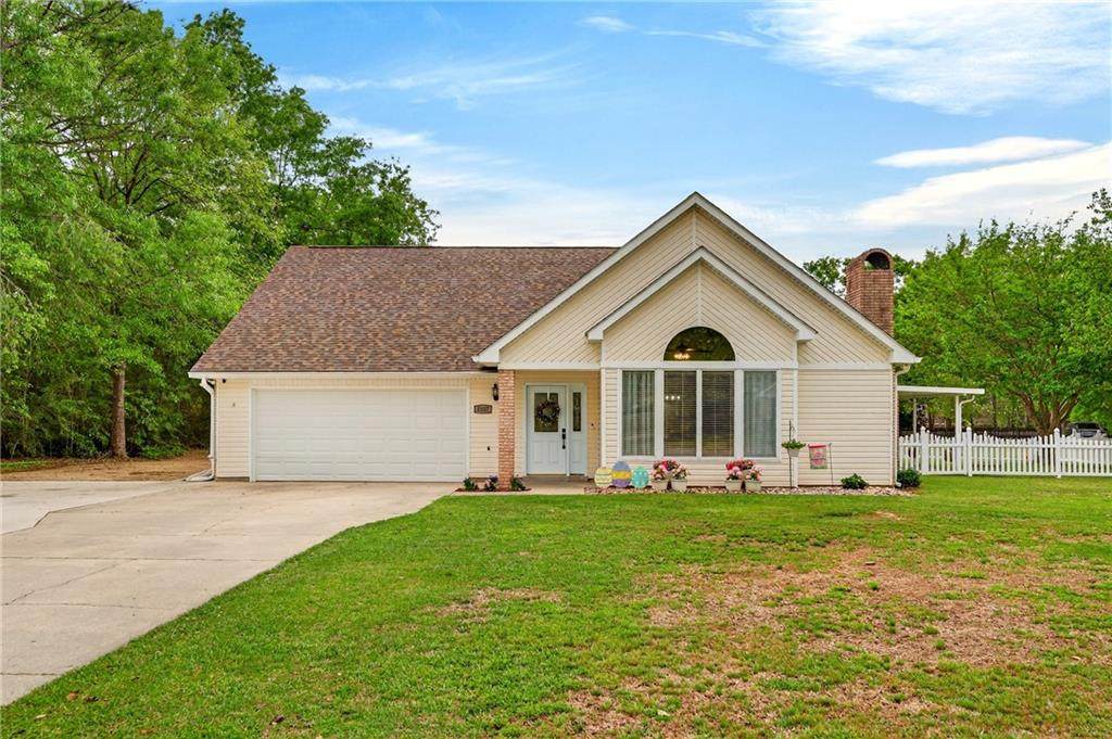 8007 Fishhook Lane - Photo 1