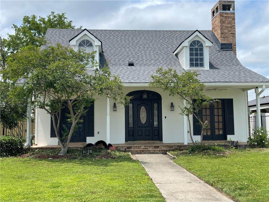 2095 Golfview Drive - Photo 1