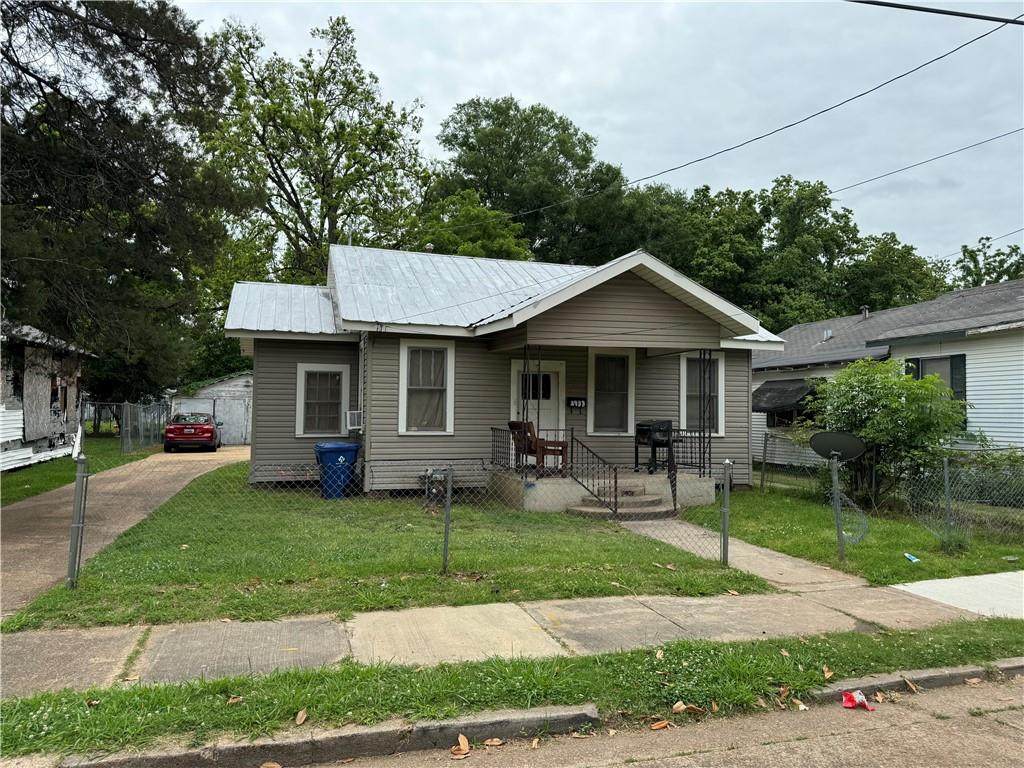 1933 Orchard Street - Photo 1