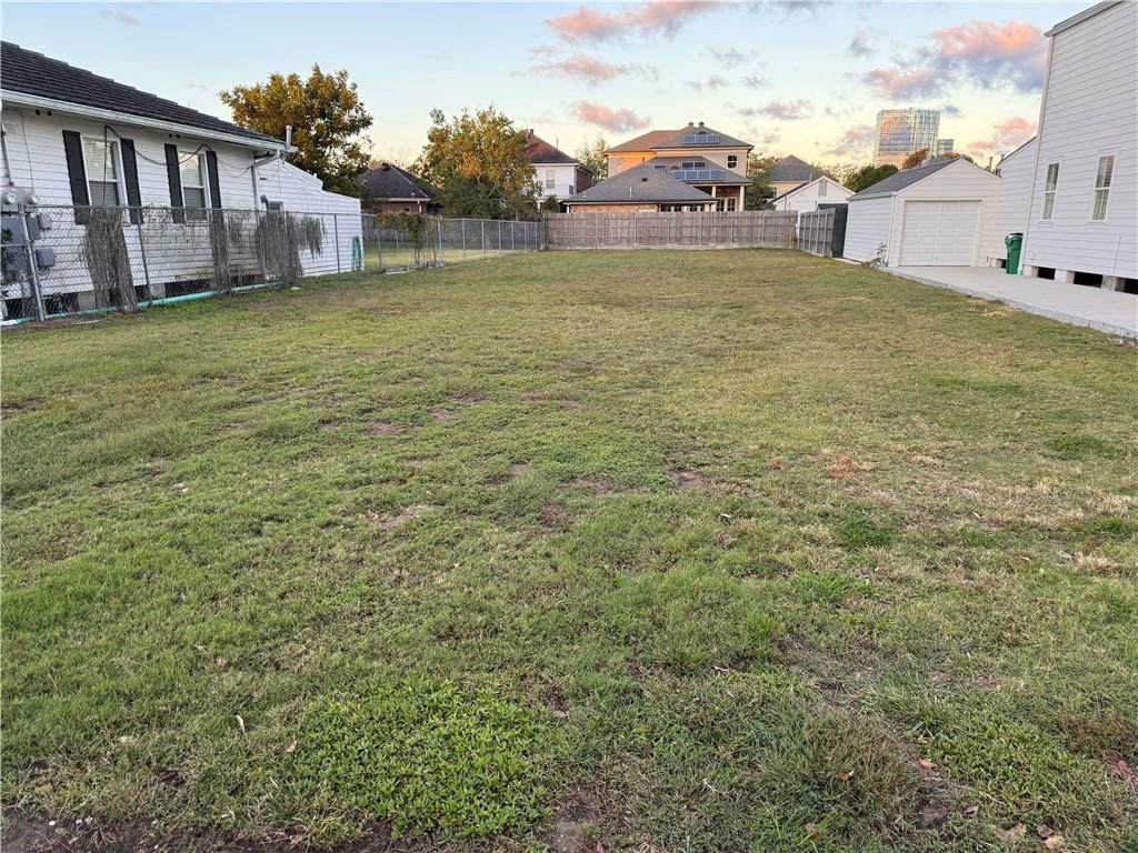 414 Helios Avenue - Photo 1