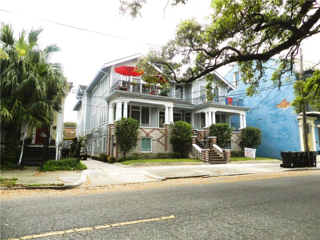 2016 Prytania Street - Photo 1