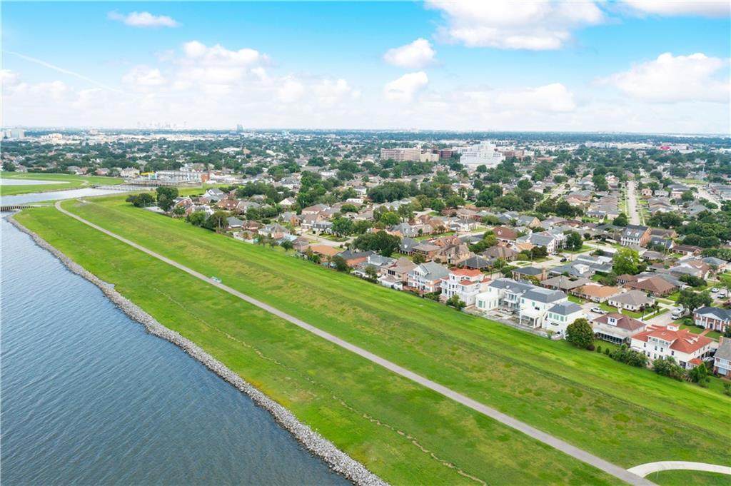 https://bt-photos.global.ssl.fastly.net/neworleans/orig_boomver_1_2555577-2.jpg