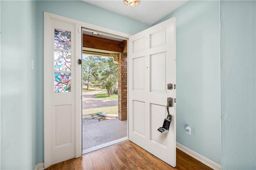 https://bt-photos.global.ssl.fastly.net/neworleans/orig_boomver_1_2555815-2.jpg