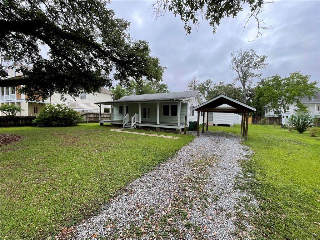 314 West Beach Parkway - Photo 1