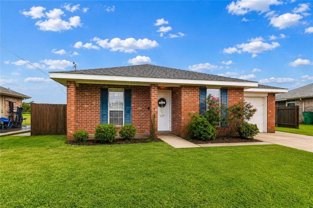 319 River Ridge Drive - Photo 1