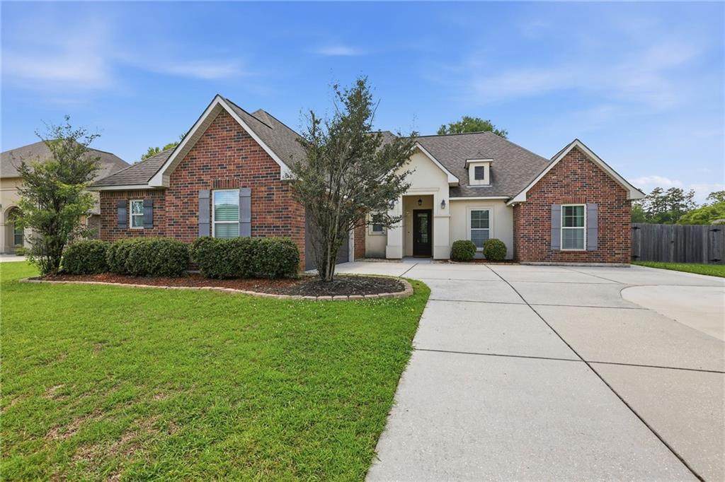 43471 Biscayne Drive - Photo 1