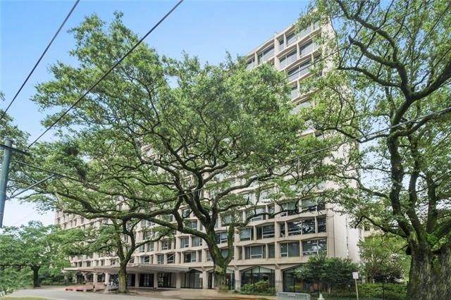 2100 St.Charles Avenue - Photo 1