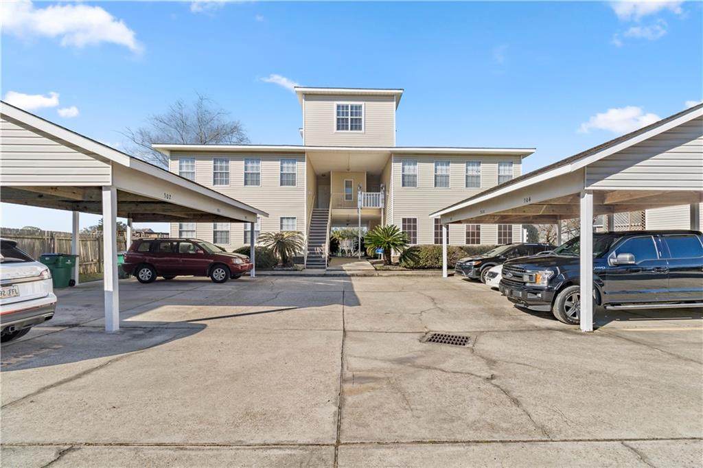 820 Marina Drive - Photo 1