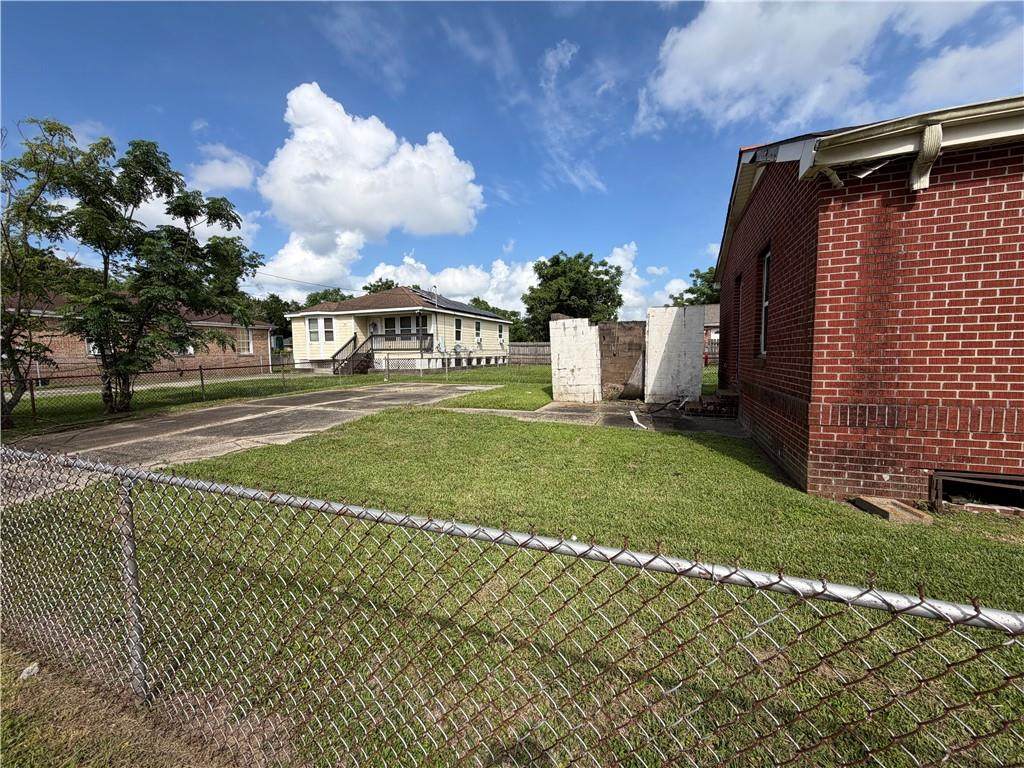 https://bt-photos.global.ssl.fastly.net/neworleans/orig_boomver_1_2558410-2.jpg