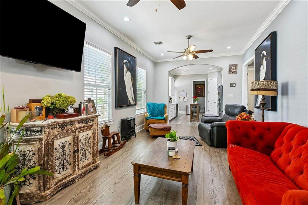 https://bt-photos.global.ssl.fastly.net/neworleans/orig_boomver_1_2558504-2.jpg
