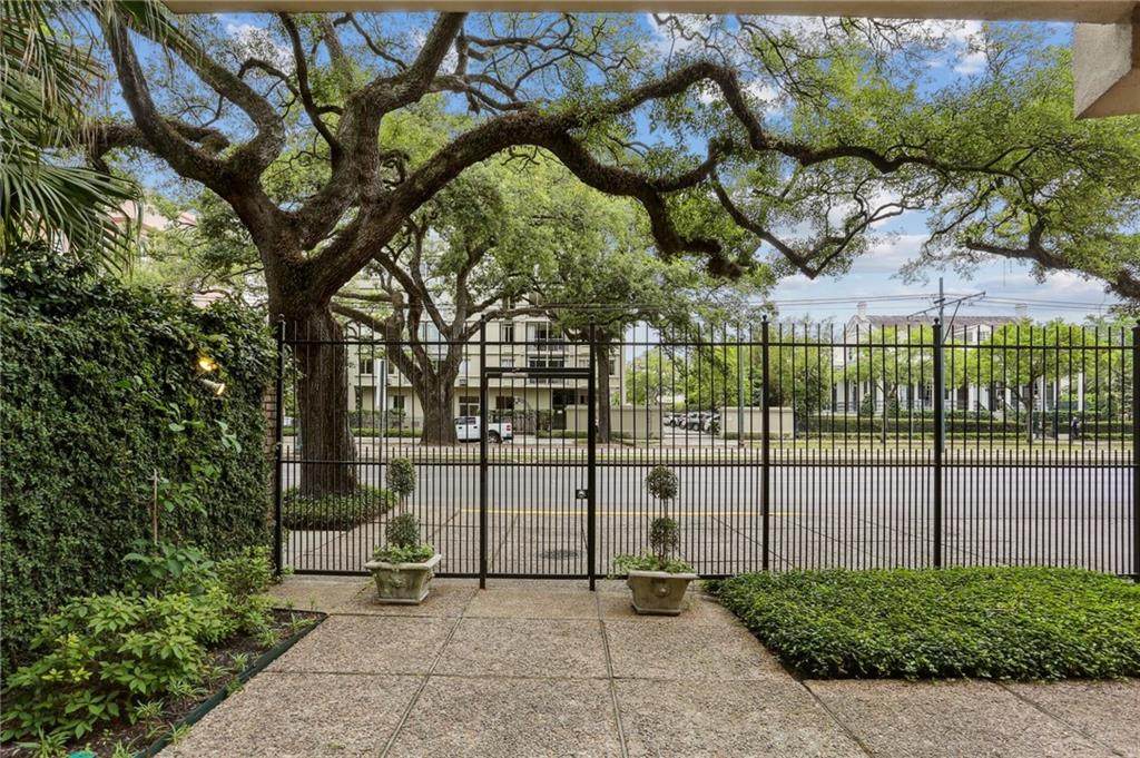 https://bt-photos.global.ssl.fastly.net/neworleans/orig_boomver_1_2558770-2.jpg