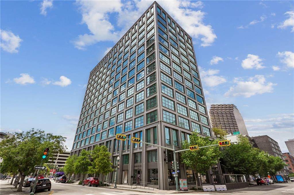 1001 Julia Street - Photo 1