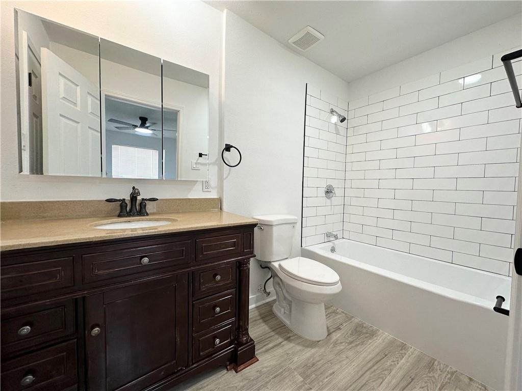 https://bt-photos.global.ssl.fastly.net/neworleans/orig_boomver_1_2559577-2.jpg
