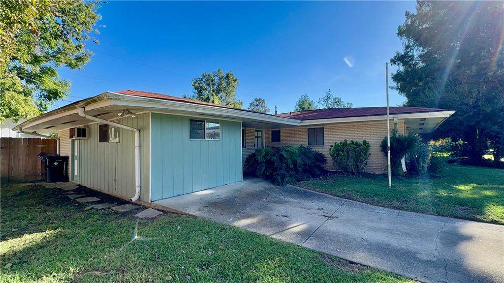 2810 Bristol Place - Photo 1