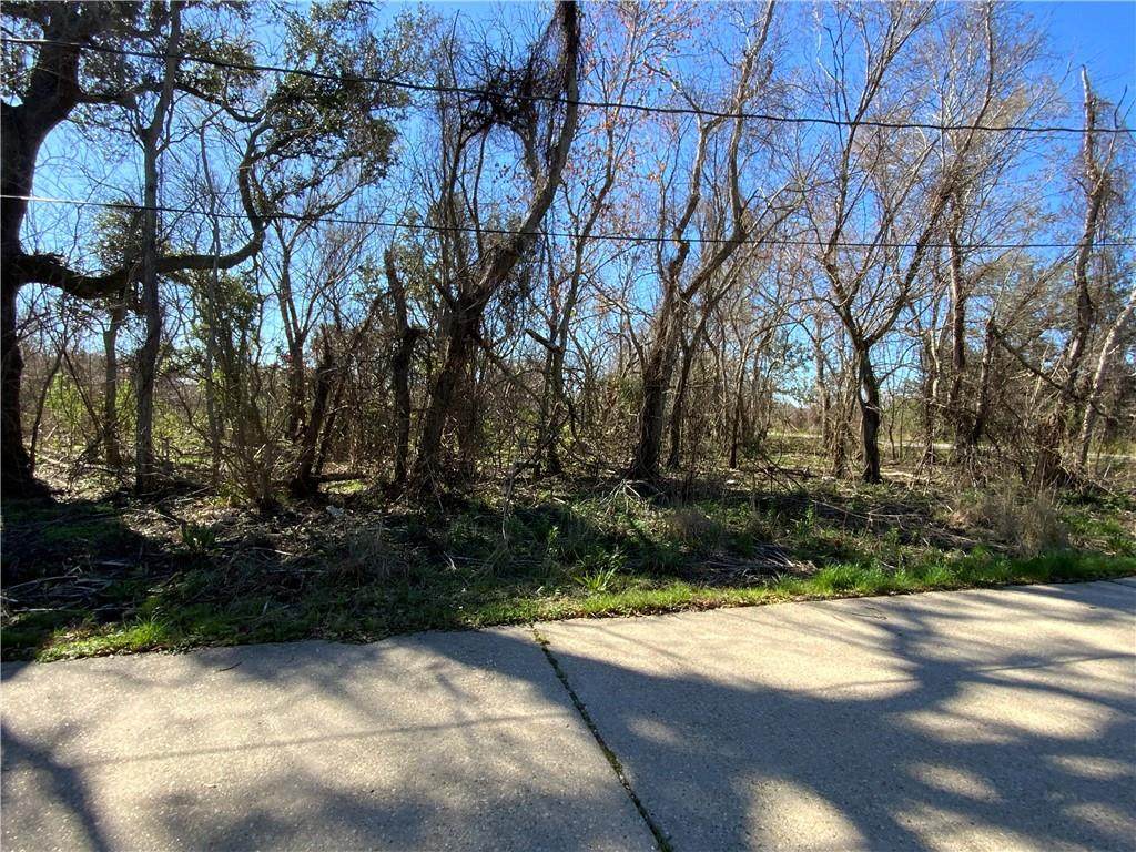 https://bt-photos.global.ssl.fastly.net/neworleans/orig_boomver_1_2559927-2.jpg