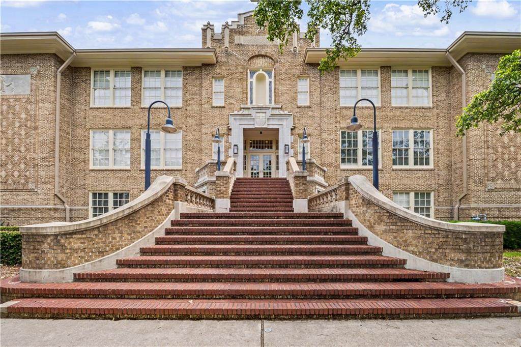 1215 Louisiana Avenue - Photo 1