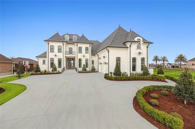 1085 Lakeshore Boulevard - Photo 1
