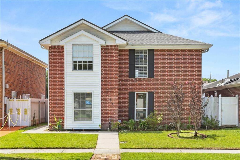 1486 Mirabeau Avenue - Photo 1