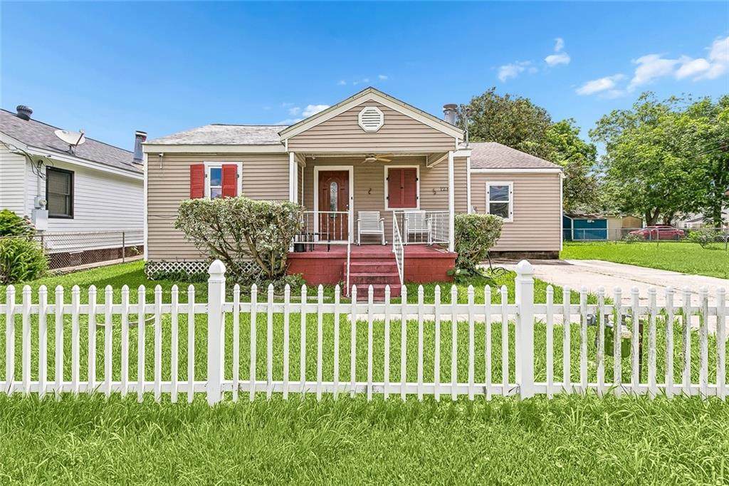 1239 Allo Avenue - Photo 1