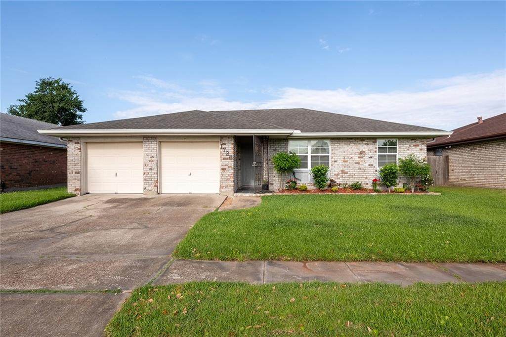 1728 Longbridge Street - Photo 1