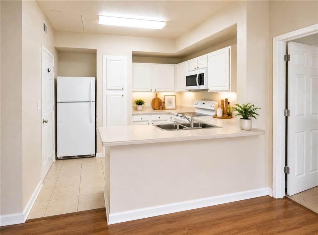 350 Emerald Forest Boulevard - Photo 1