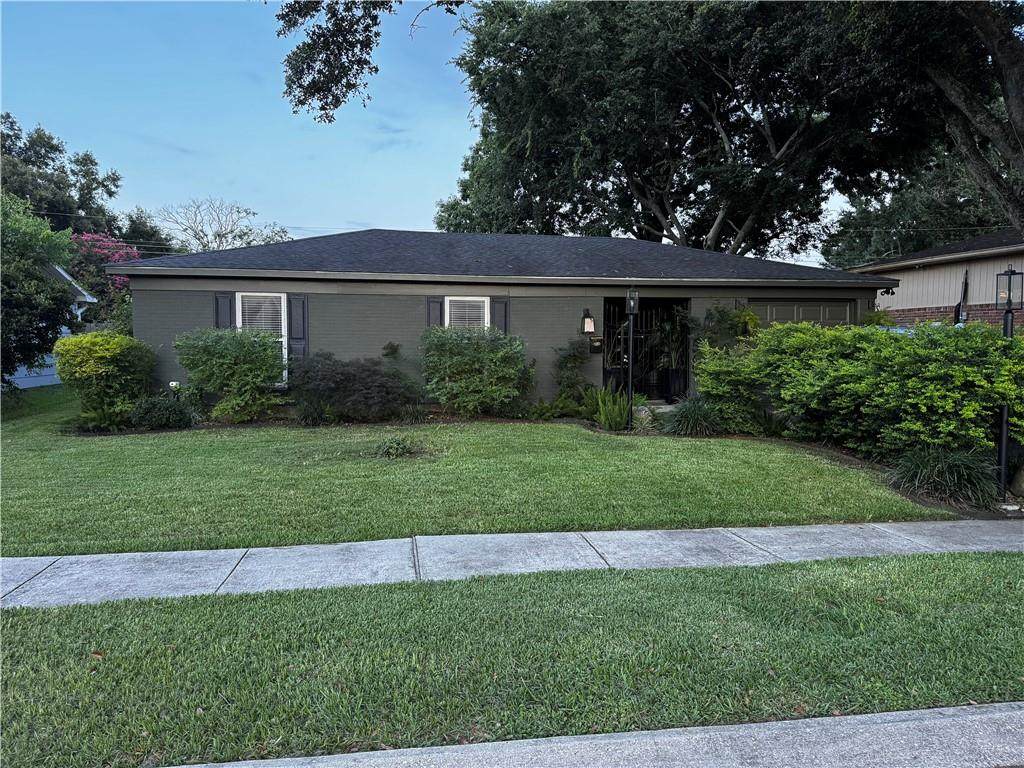 3578 Somerset Drive - Photo 1