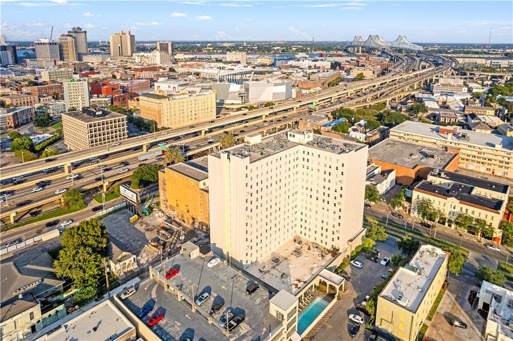 https://bt-photos.global.ssl.fastly.net/neworleans/orig_boomver_1_2561335-2.jpg