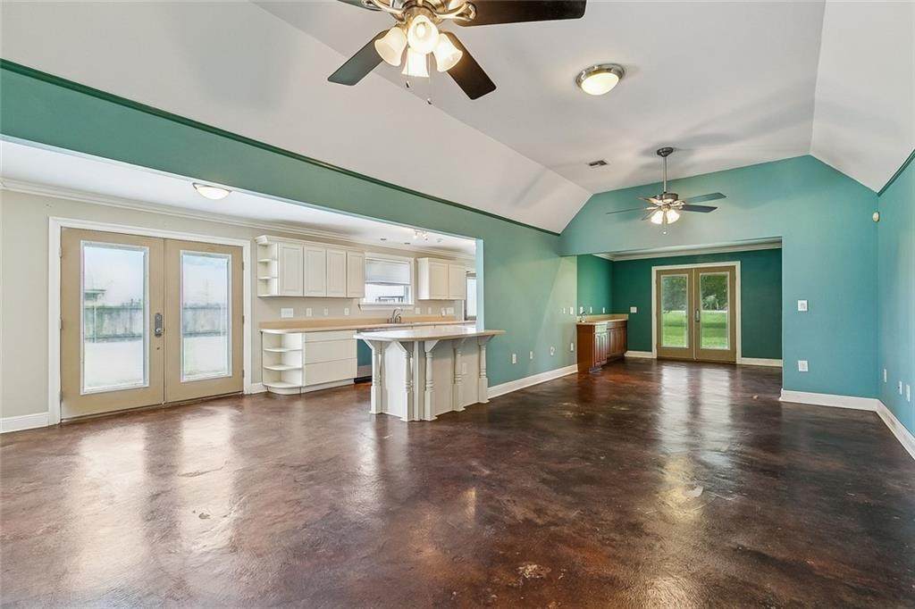 https://bt-photos.global.ssl.fastly.net/neworleans/orig_boomver_1_2561441-2.jpg