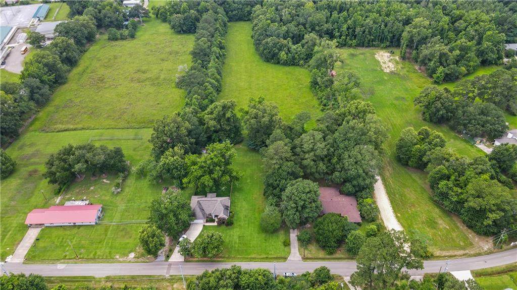 677 Pine Street - Photo 1