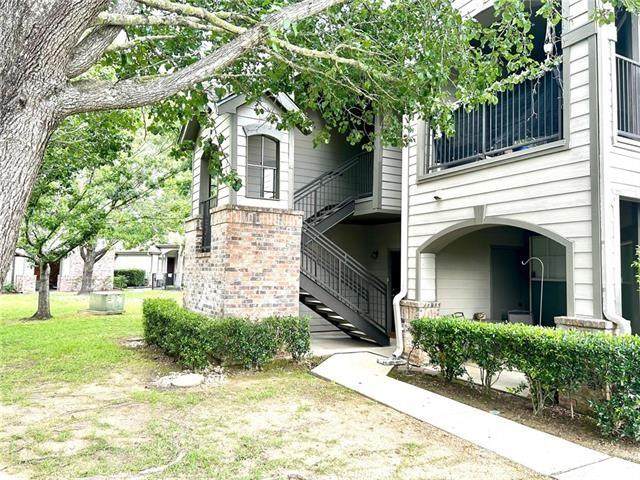 350 Emerald Forest Boulevard - Photo 1