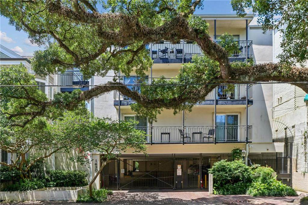 1430 Jackson Avenue - Photo 1