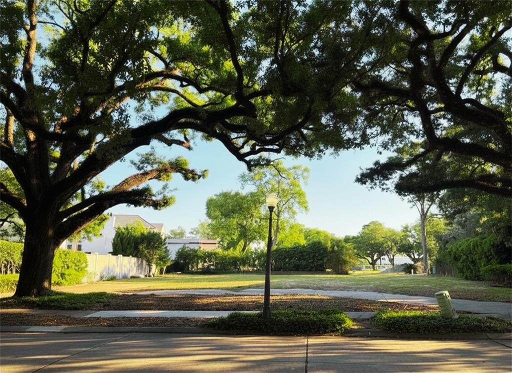 https://bt-photos.global.ssl.fastly.net/neworleans/orig_boomver_1_2562271-2.jpg